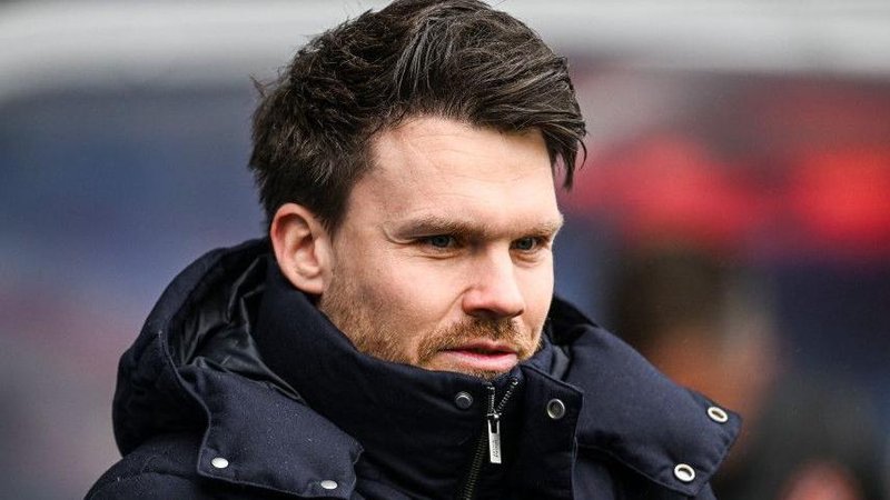 Rangers Head Coach Danny Rohl during a William Hill Premiership match between Rangers and Dundee United at Ibrox Stadium, on April 04, 2026, in Glasgow, Scotland. 