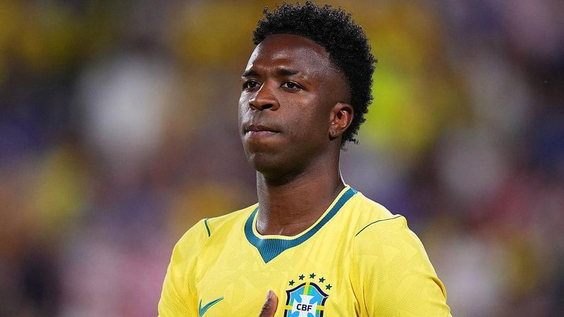 Vinicius Junior of Brazil lines up prior to the international friendly match between Brazil and Croatia