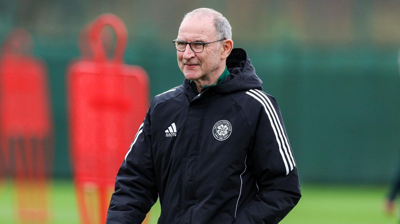 Martin O'Neill in Celtic training