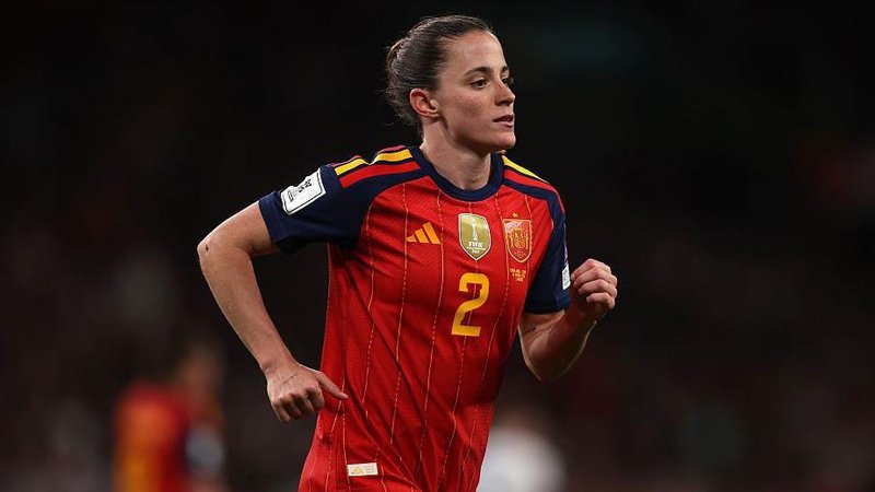 Ona Batlle in action for Spain against England at Wembley
