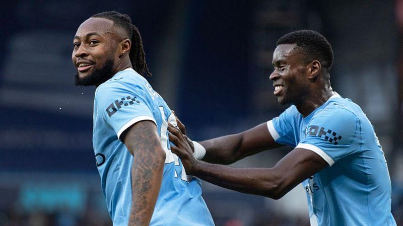 Antoine Semenyo and Marc Guehi celebrate