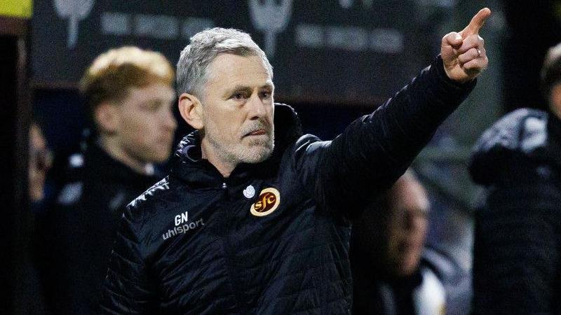 Stenhousemuir manager Gary Naysmith