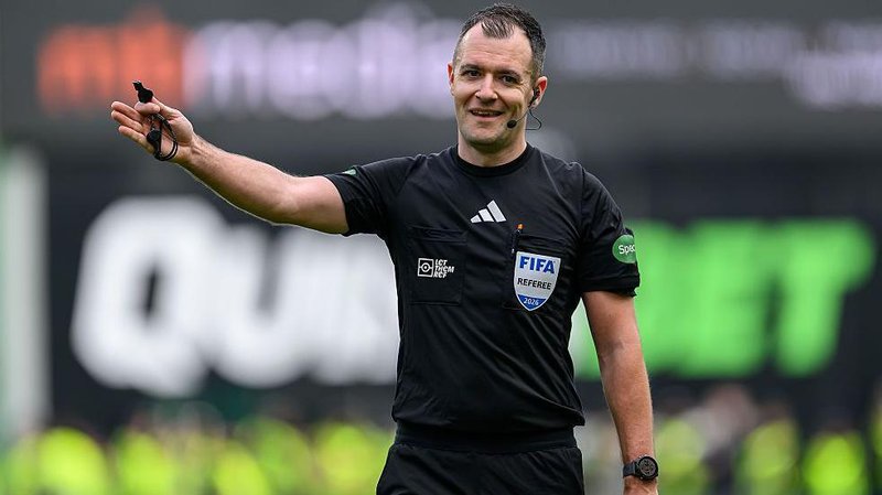 Referee Don Robertson awards a free-kick during the Scottish Premiership match between Hibernian and Heart of Midlothian