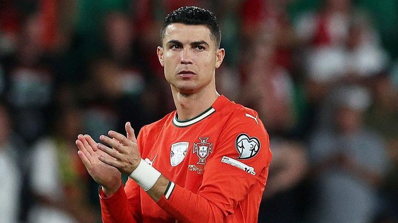 Cristiano Ronaldo applauds while playing for Portugal against Hungary in October 2025