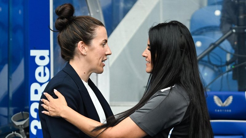 Rangers head coach Leanne Crichton and Hearts counterpart Eva Olid
