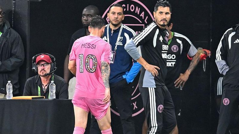 Lionel Messi leaves the field for Inter Miami on Sunday
